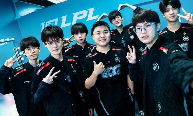 赛中连续面 赛中连续面