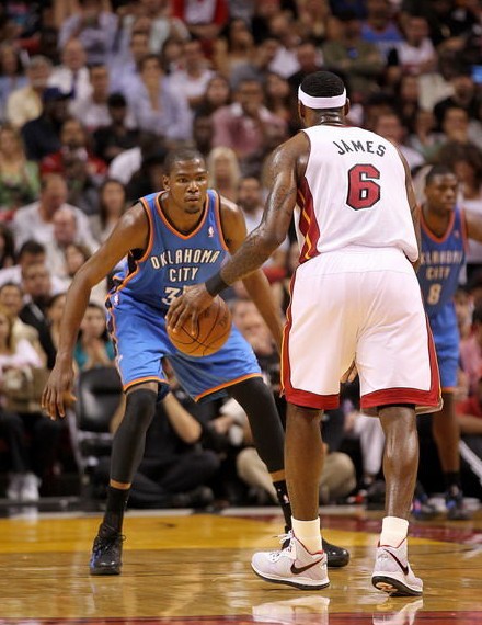 球迷们不妨 球迷们不妨