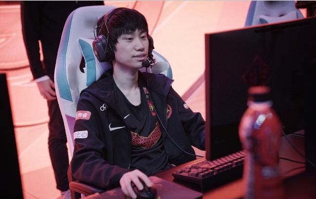 着西尔塔宁 着西尔塔宁